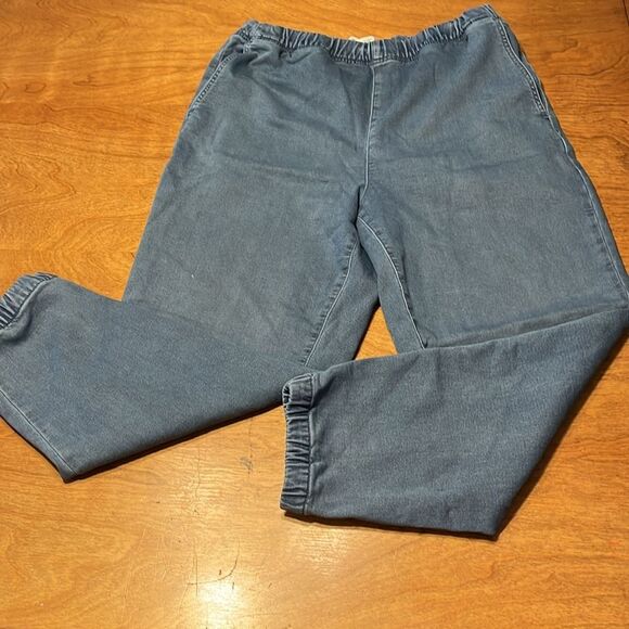 Madewell Blue Ankle Cropped Jeans - Picture 4 of 8